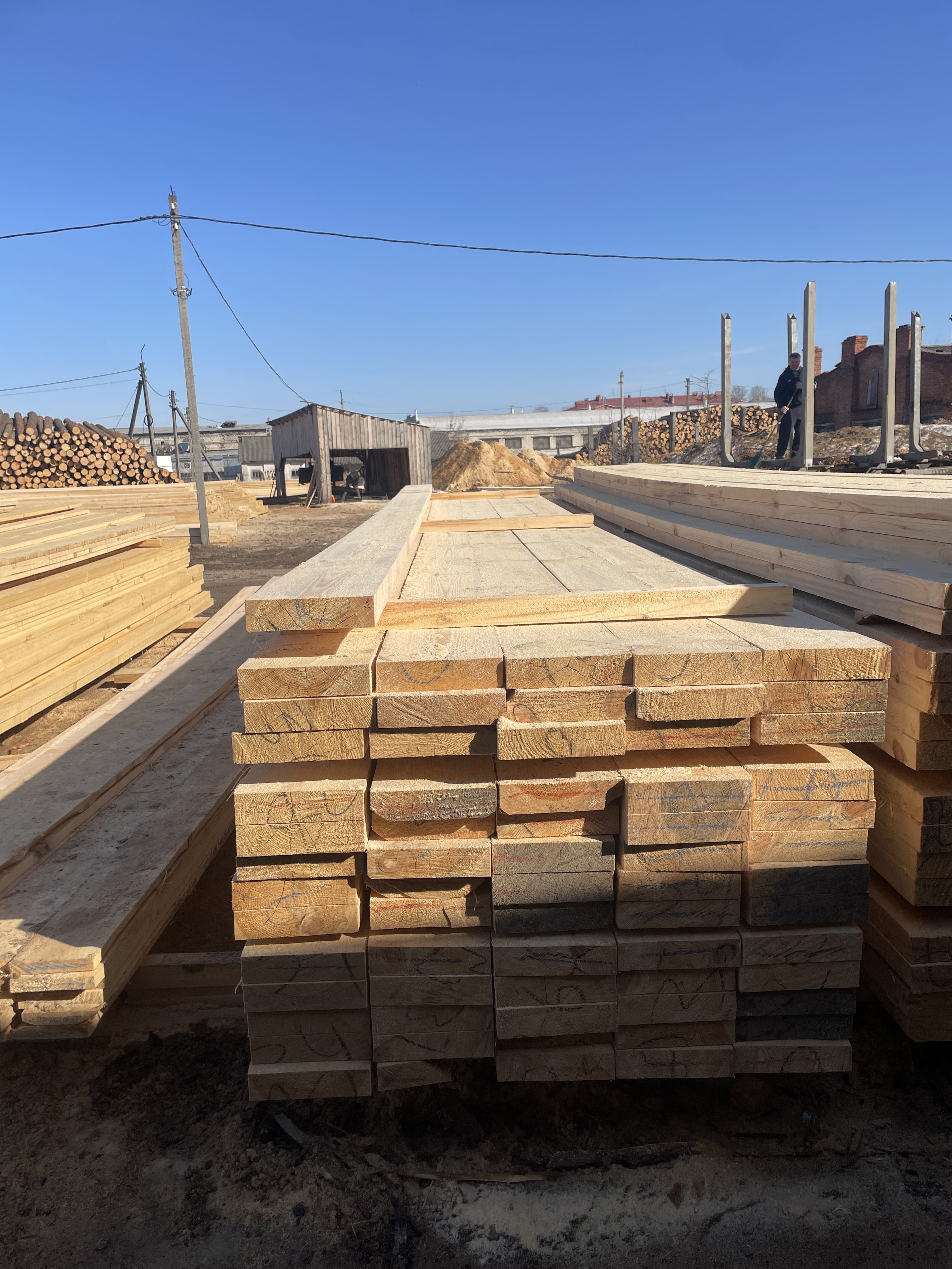 Доставка пиломатериалов на объект